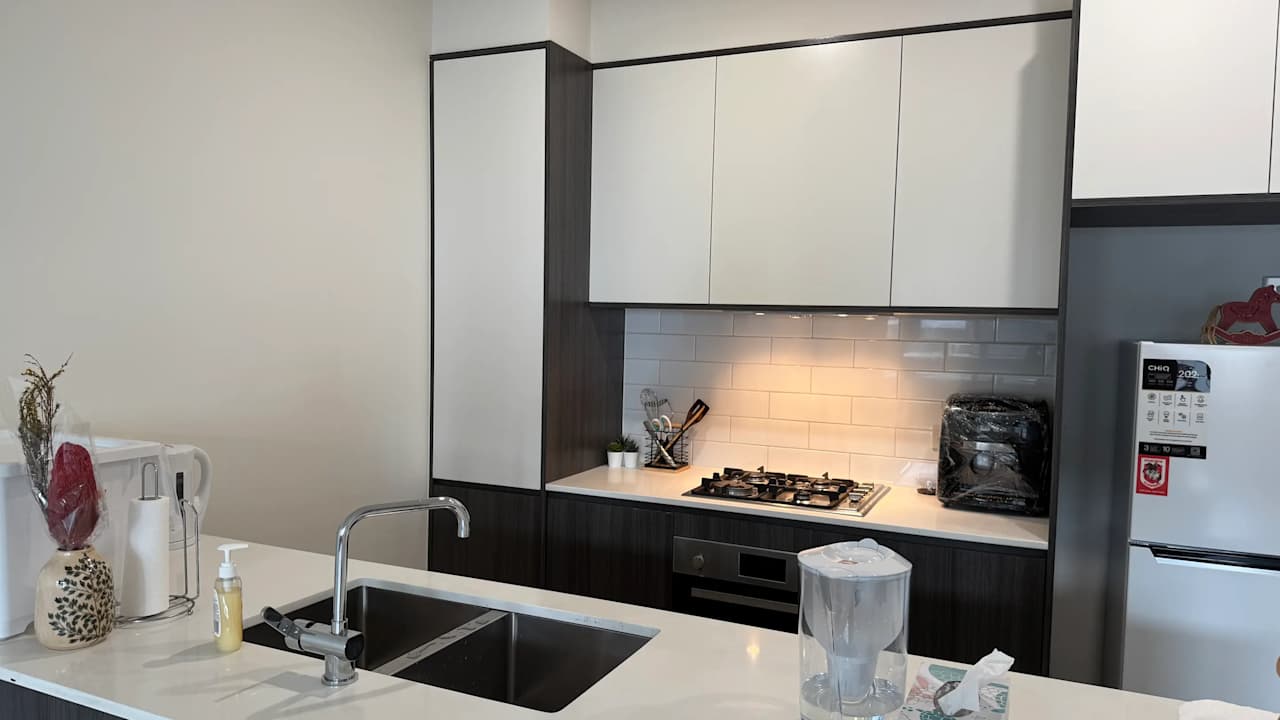 Unfurnished room with ensuite in a flatshare