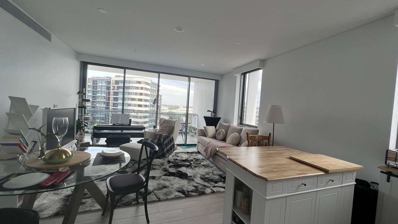 Furnished room in a flatshare
