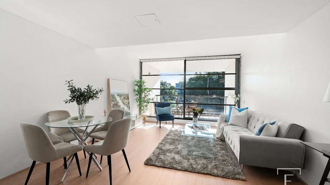 Whole property with 2 rooms for rent