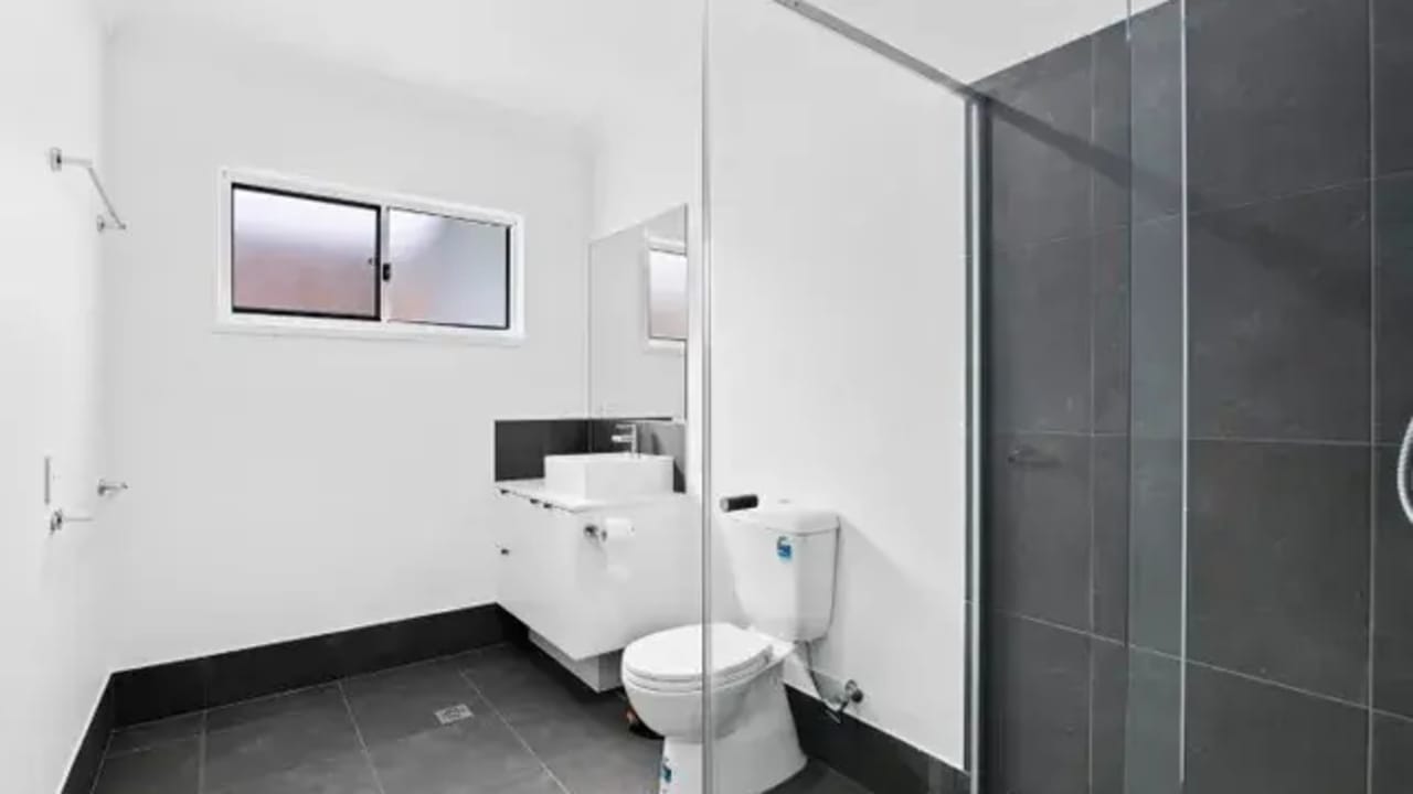 Furnished room with ensuite in a share house