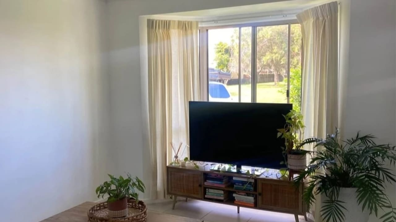 Unfurnished room in a share house