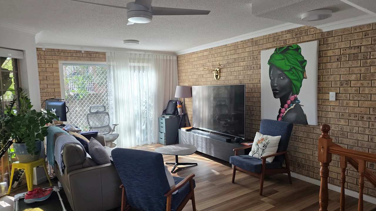 Furnished room in a share house