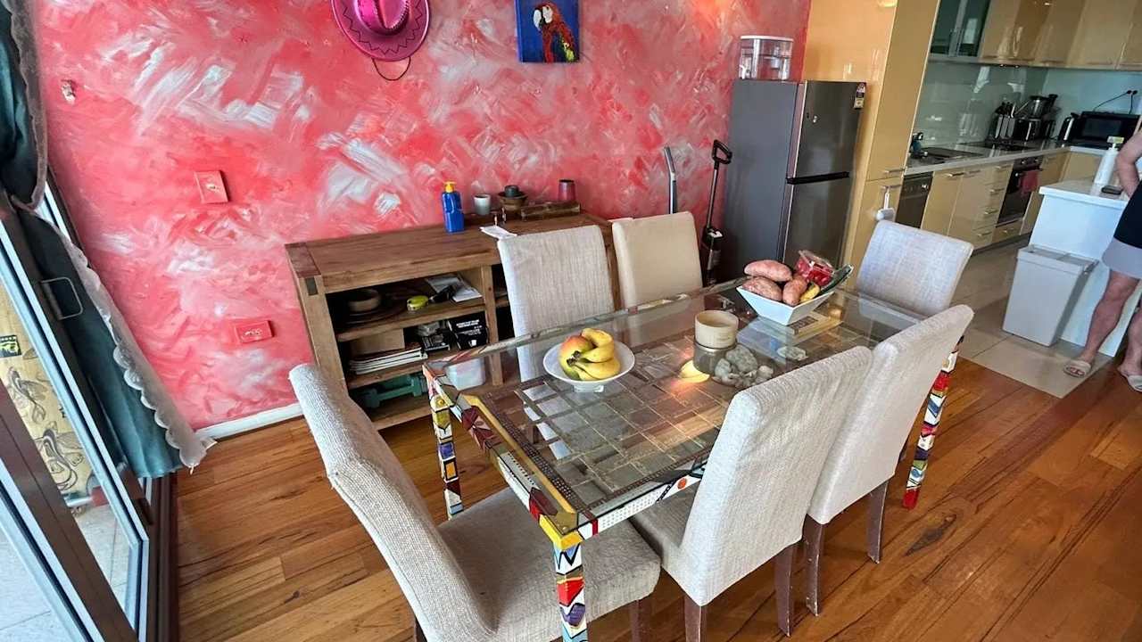 Unfurnished room in a flatshare