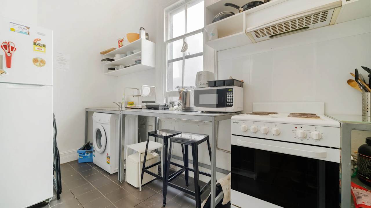 Furnished room in a share house