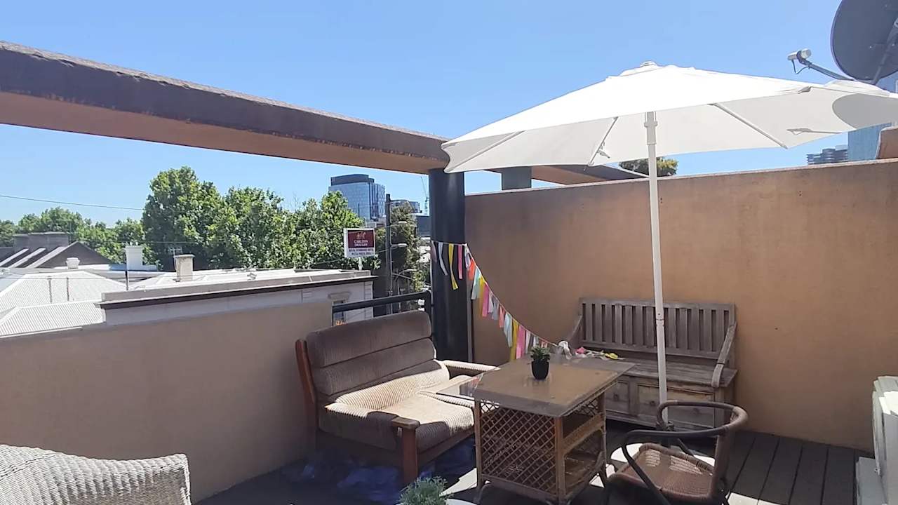 Unfurnished room in a share house