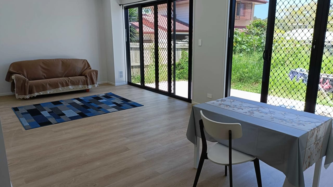 Furnished room with own bathroom