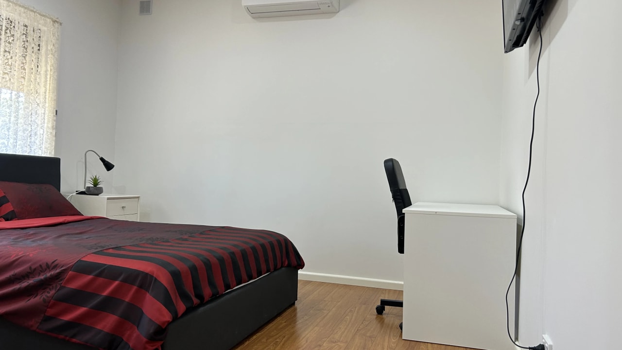 Furnished room with own bathroom