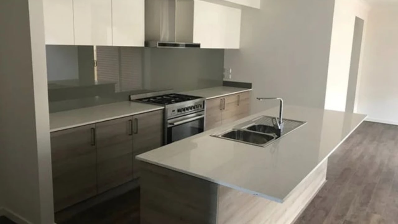 Room with ensuite in a share house