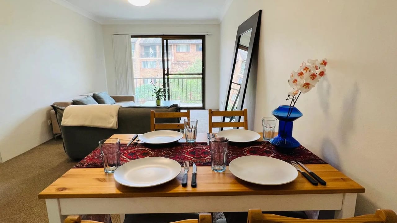 Whole property with 2 rooms for rent