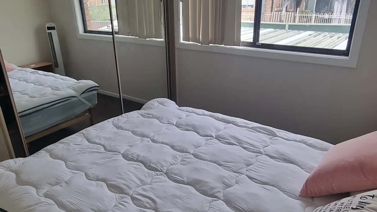 Furnished room with own bathroom