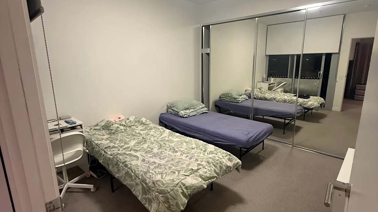 Furnished room in a share house