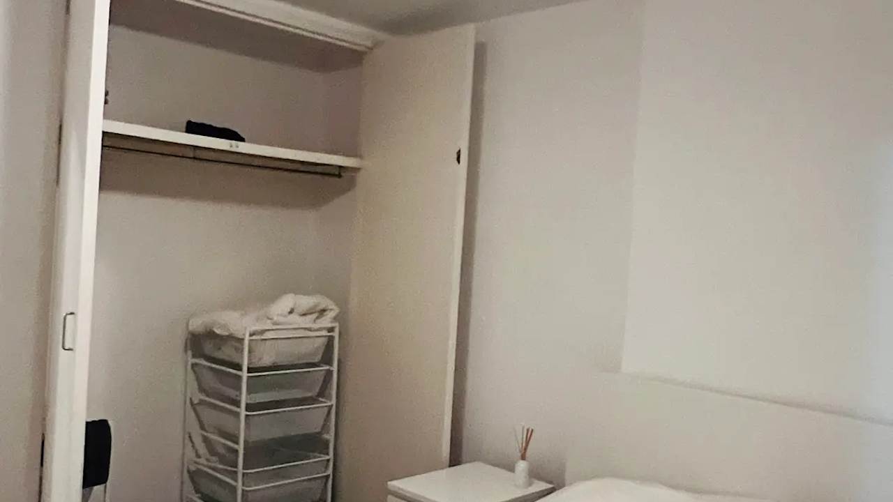 Furnished room in a flatshare