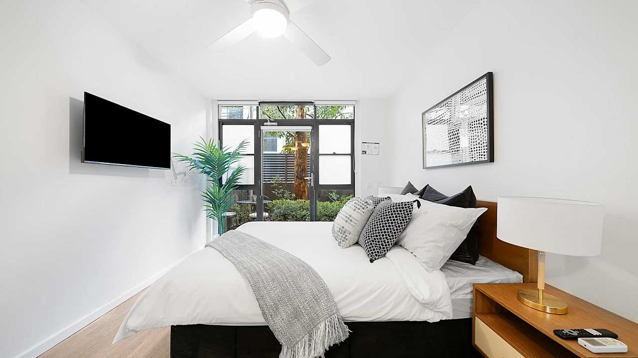 Room studio flat for rent