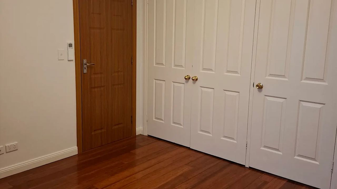 Unfurnished room with own bathroom