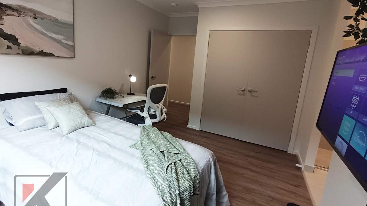 Furnished room with own bathroom