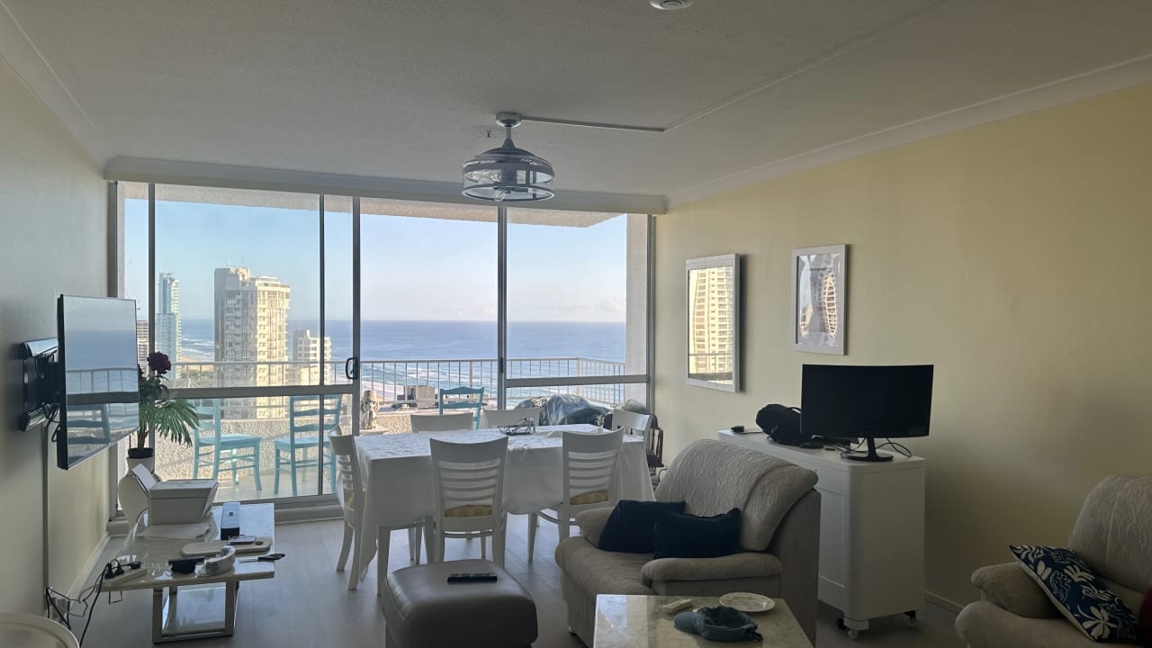 Furnished room with own bathroom