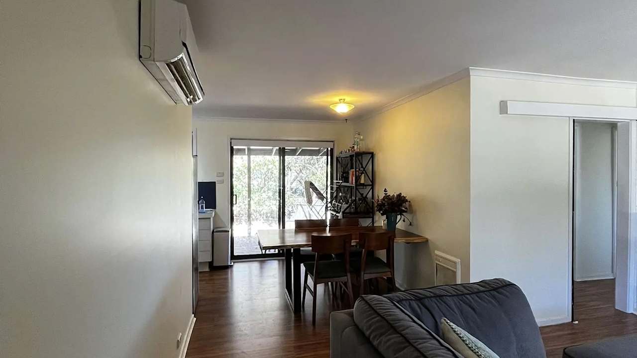 Unfurnished room in a share house