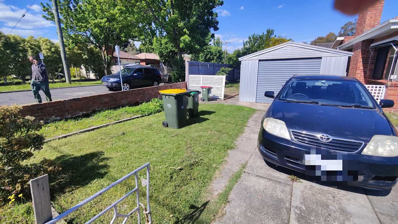 Room in a share house