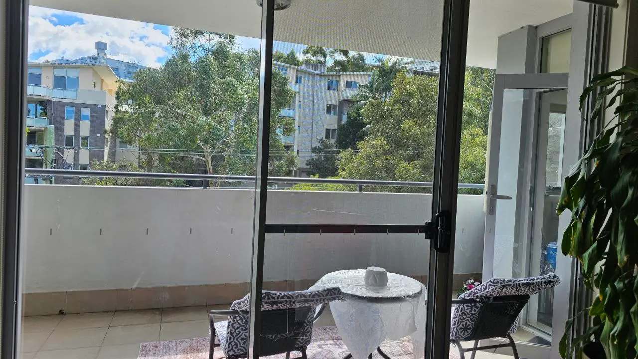 Furnished room with own bathroom