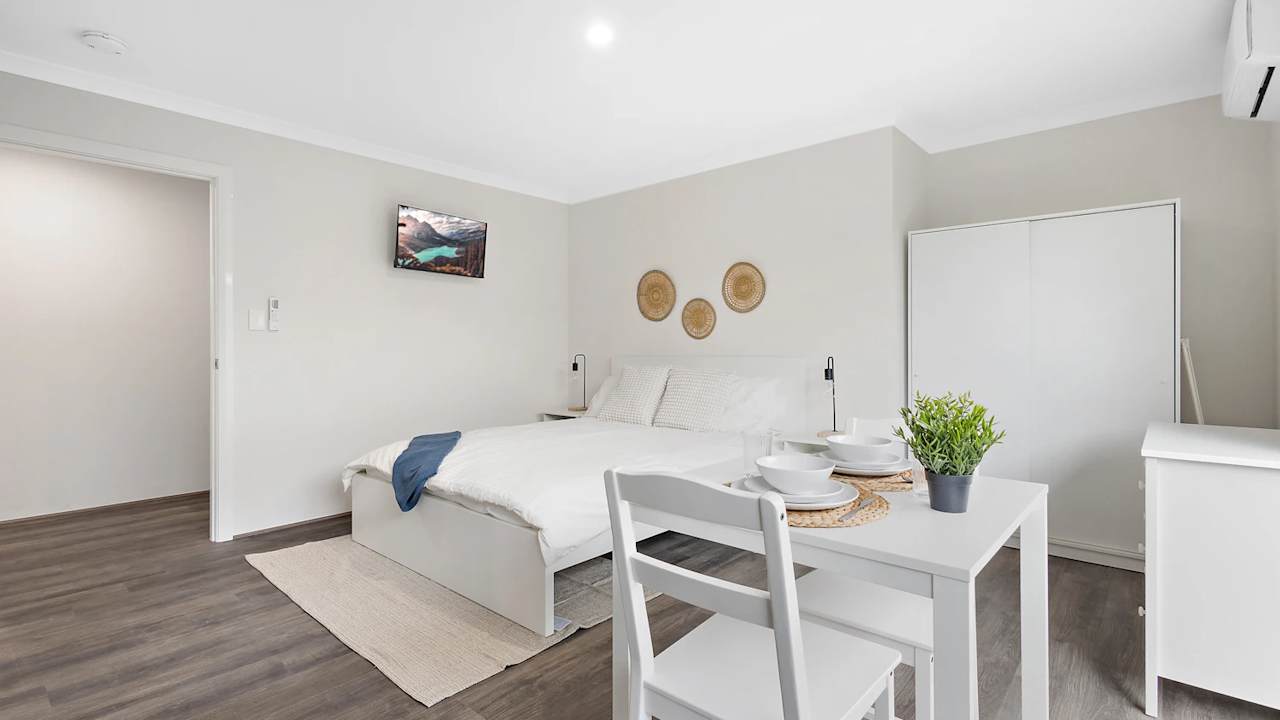 Furnished room with ensuite in a share house