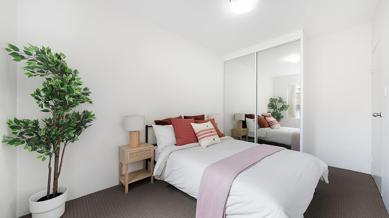 Whole property with 3 rooms for rent