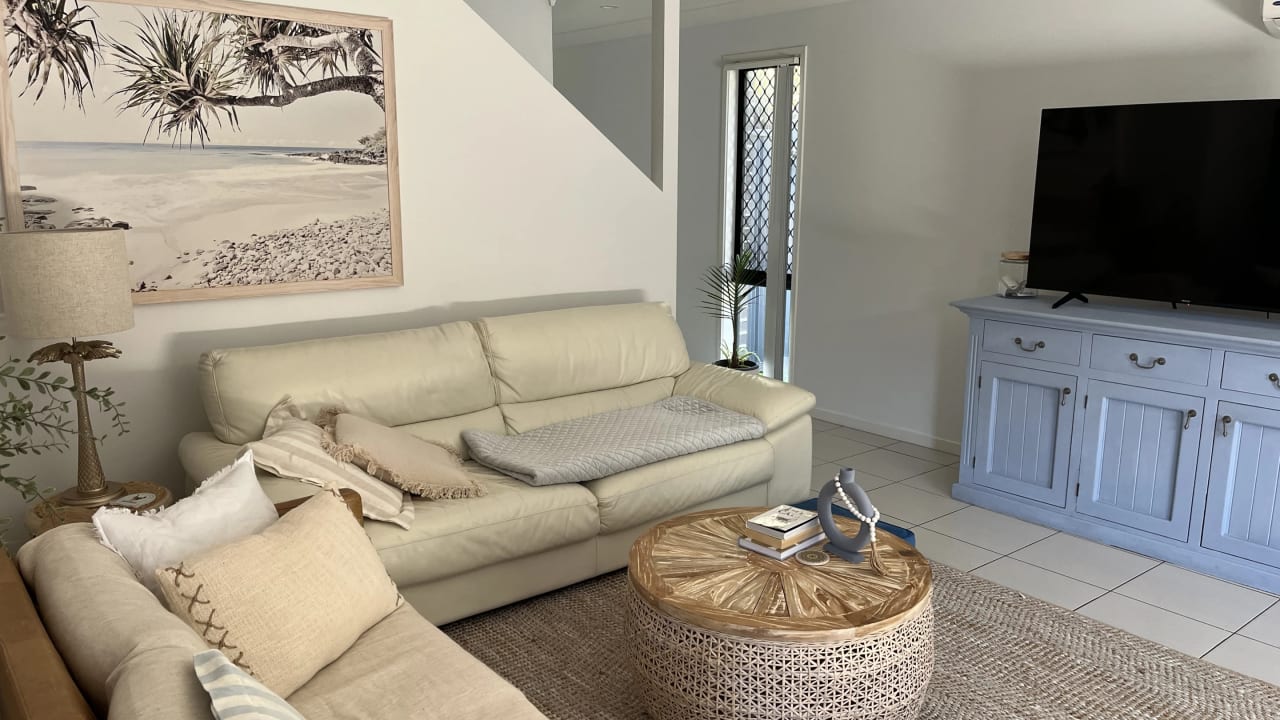 Unfurnished room in a share house