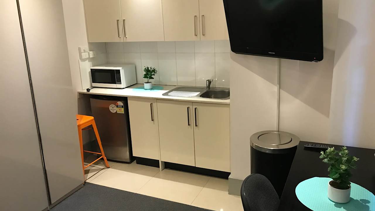 Furnished room studio flat for rent