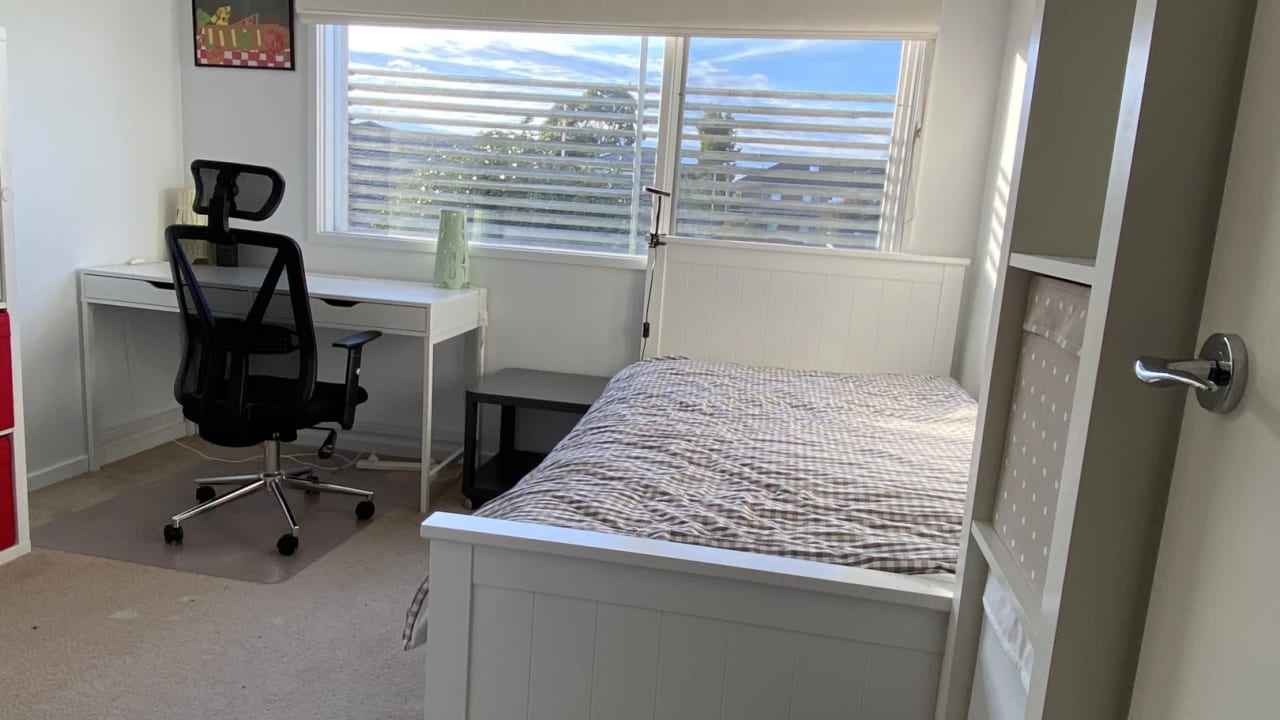 Furnished room with own bathroom