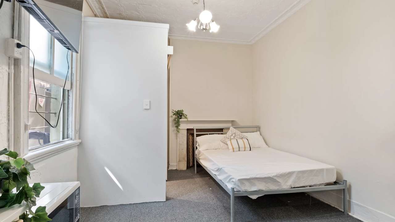 Furnished room studio flat for rent