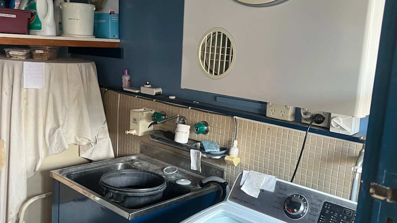 Furnished room granny flat for rent