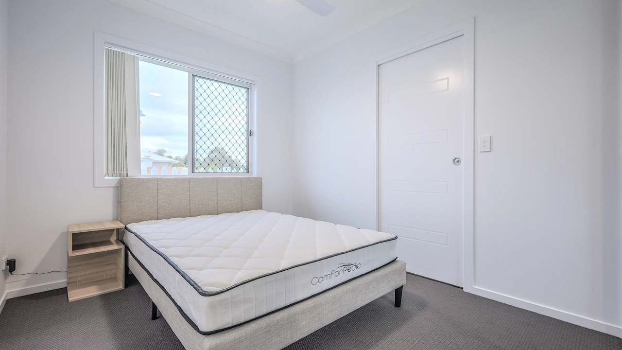 Furnished room with ensuite in a share house