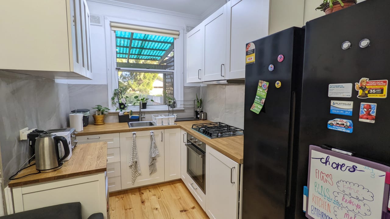 Furnished room in a share house