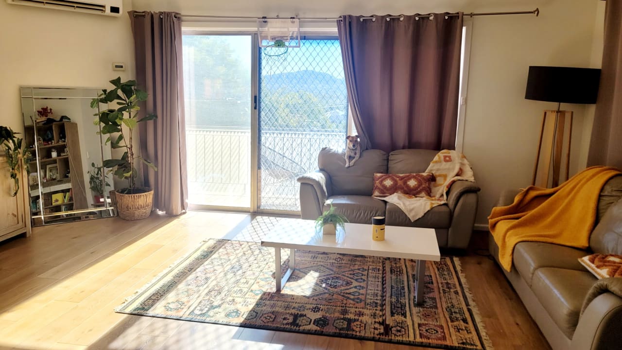 Furnished room with ensuite in a flatshare