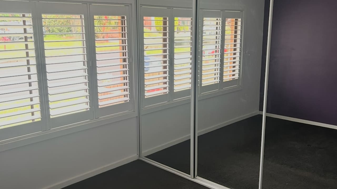 Room in a share house