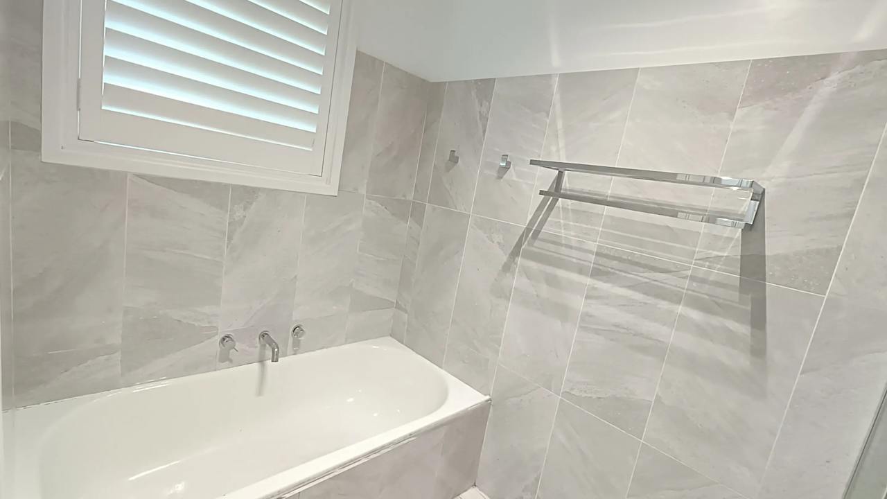 Furnished room with ensuite in a share house