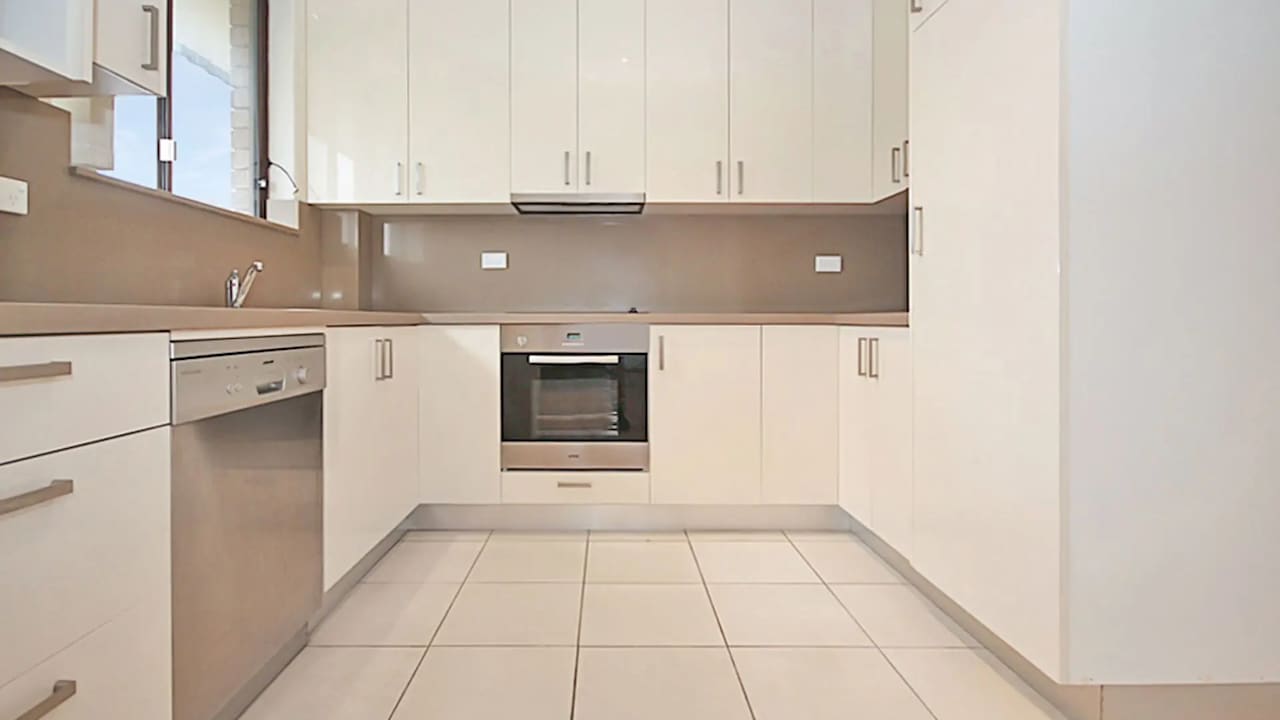 Whole property with 2 rooms for rent