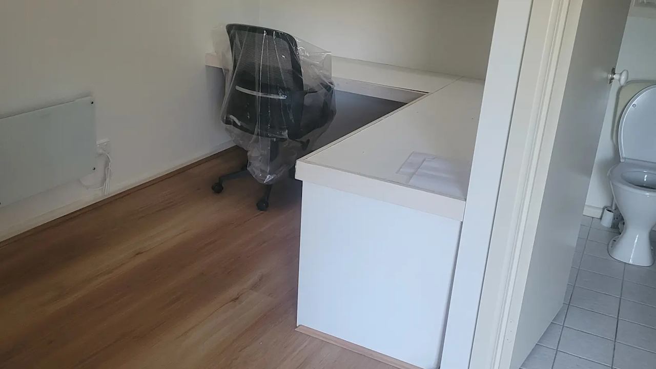 Furnished room with own bathroom