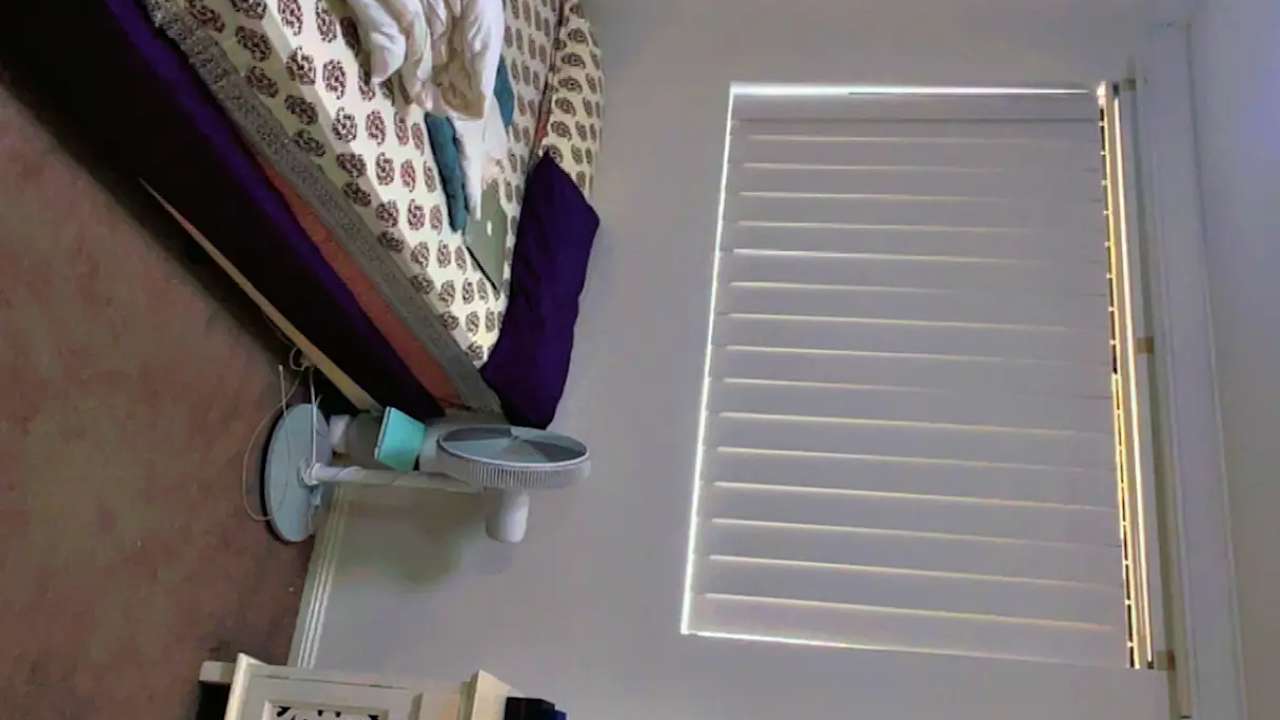 Room in a share house