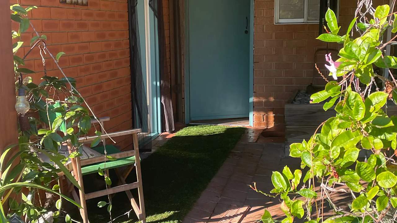Furnished room with own bathroom