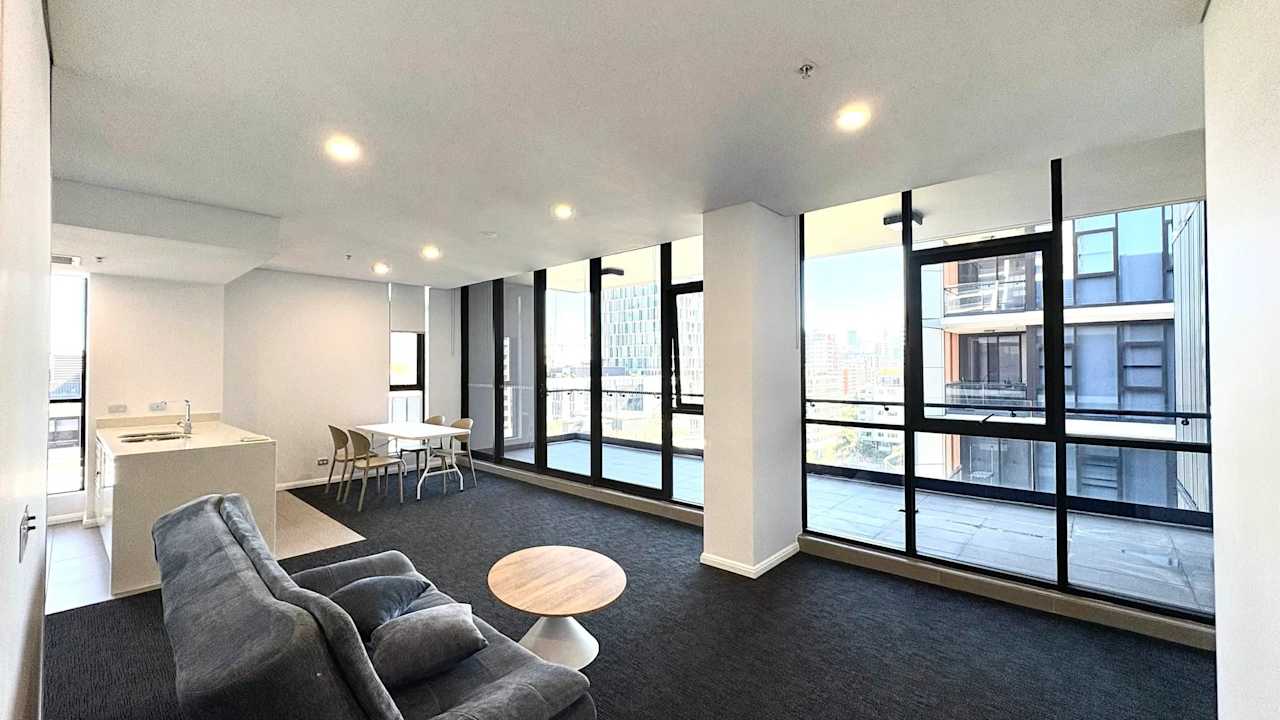 Whole property with 2 rooms for rent