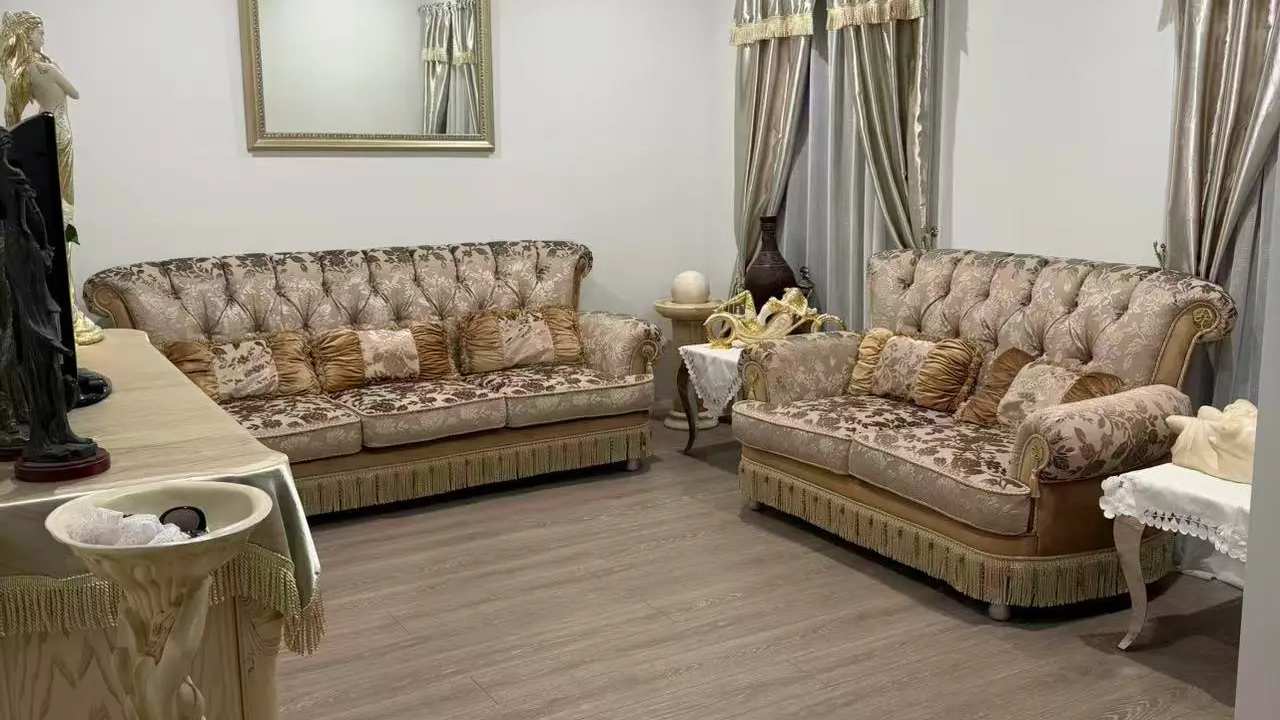Furnished room with ensuite in a share house