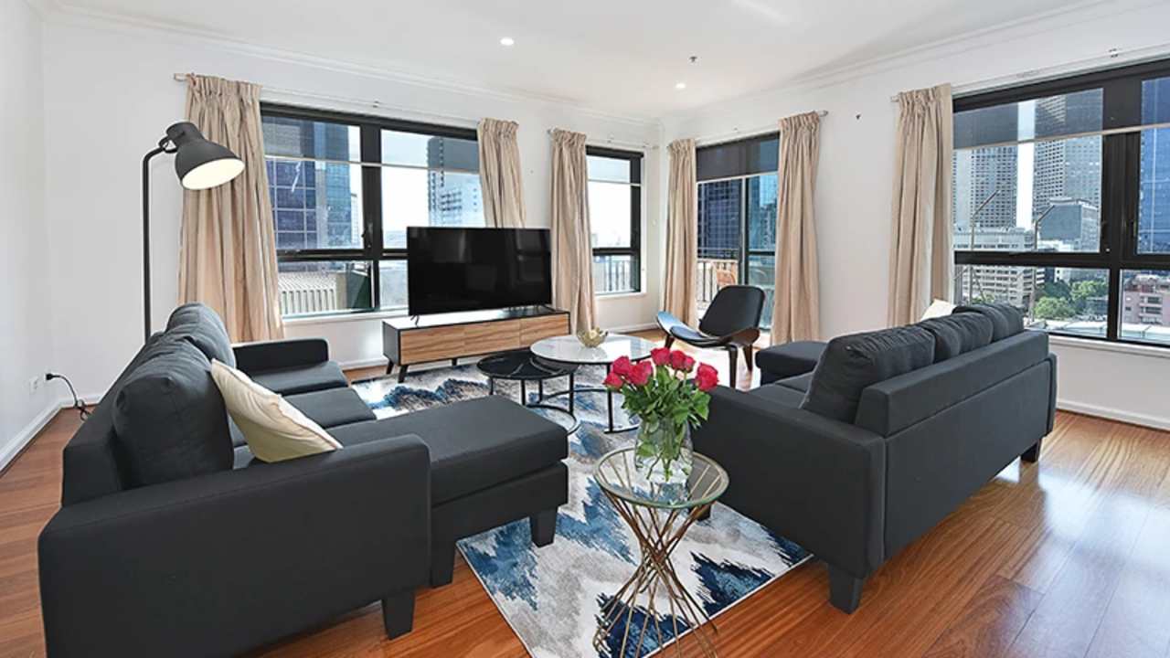 Whole property with 3 rooms for rent