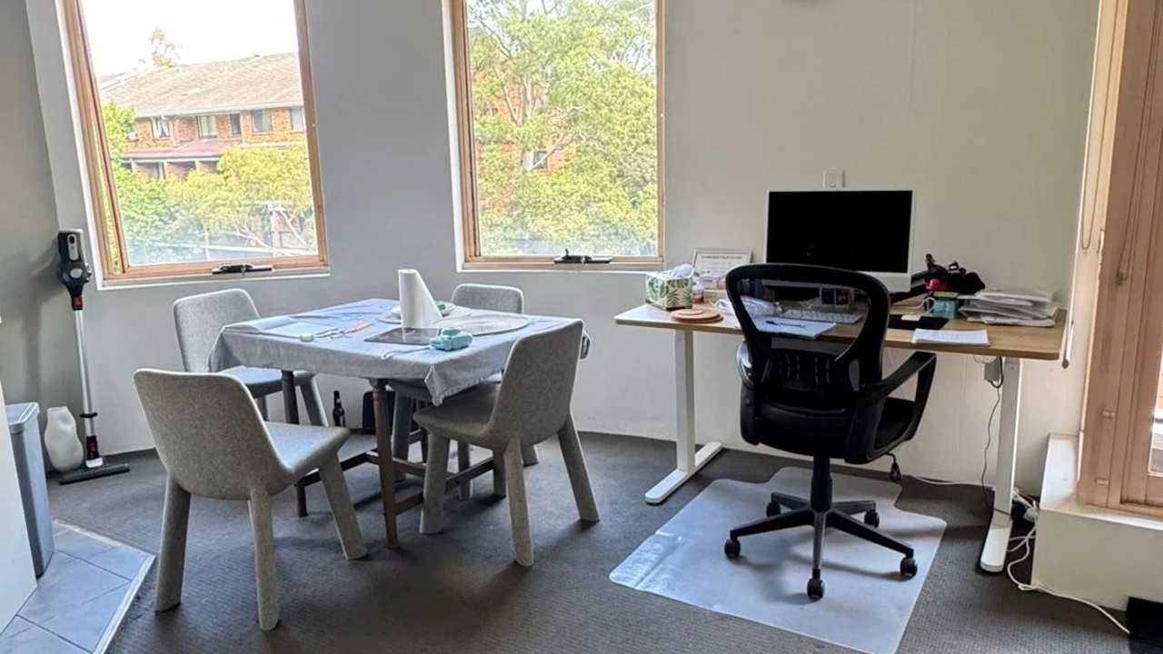 Furnished room with own bathroom