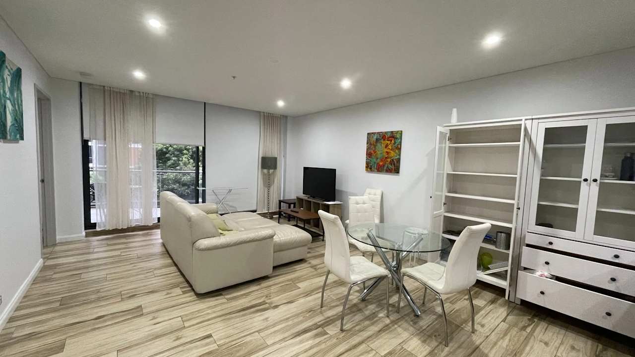 Whole property with 3 rooms for rent