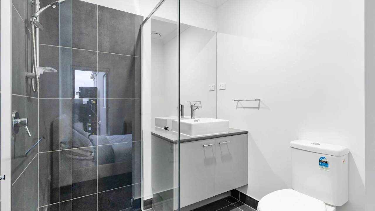 Furnished room with ensuite in a share house