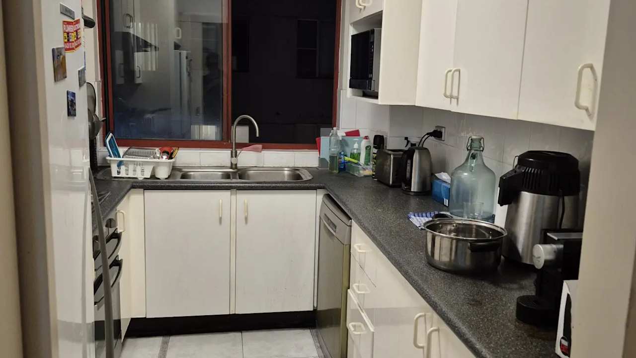 Furnished room with own bathroom