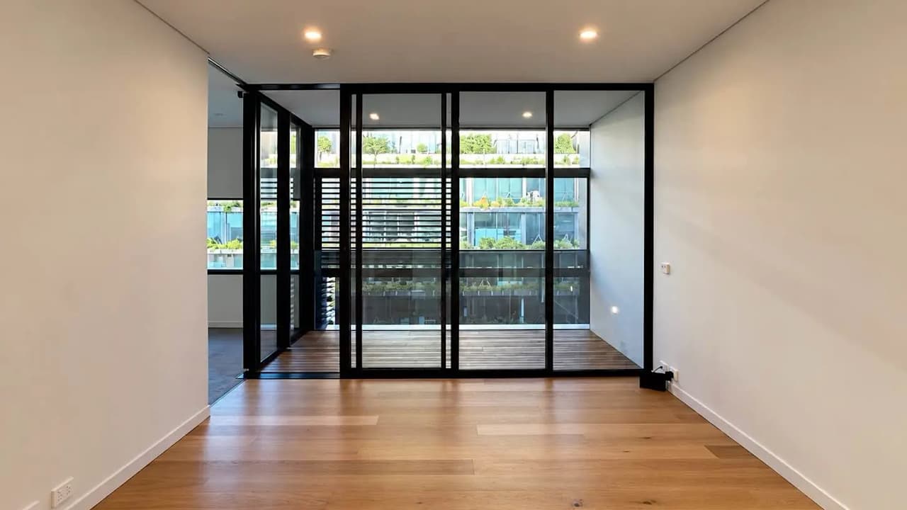 Furnished room with own bathroom