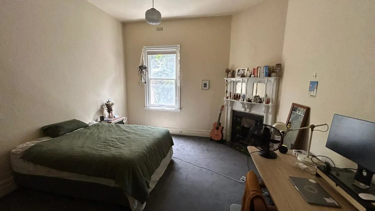 Unfurnished room in a share house