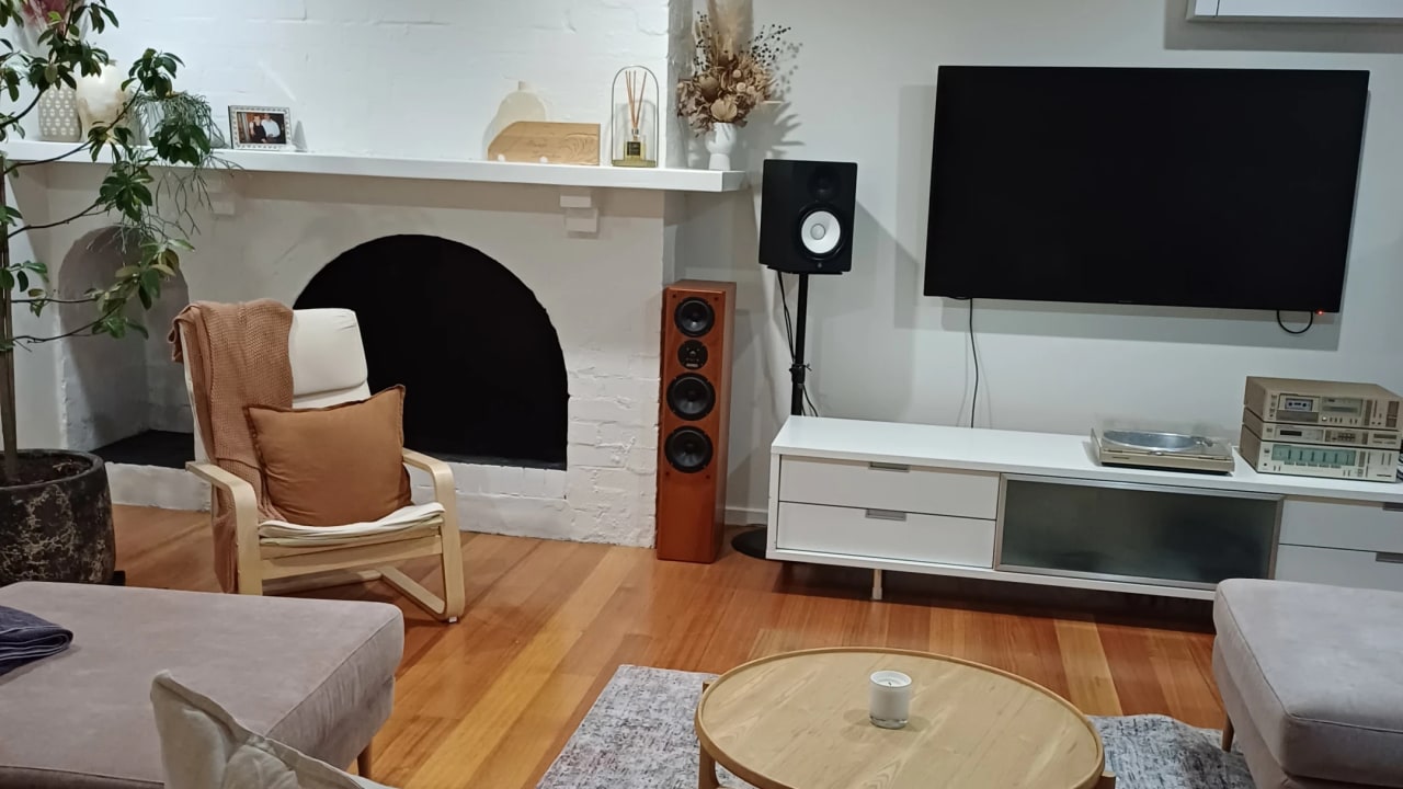 Room in a share house