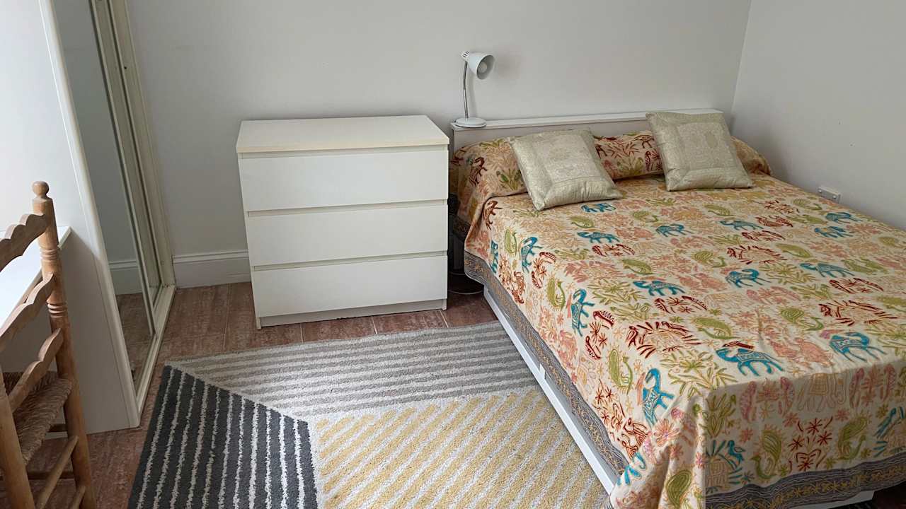 Furnished room with own bathroom